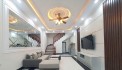 BÁN NHÀ 5 TẦNG CẦU GIẤY - NỘI THẤT SANG TRỌNG - ĐẸP NHƯ BIỆT THỰ - CHỈ 8.9 TỶ