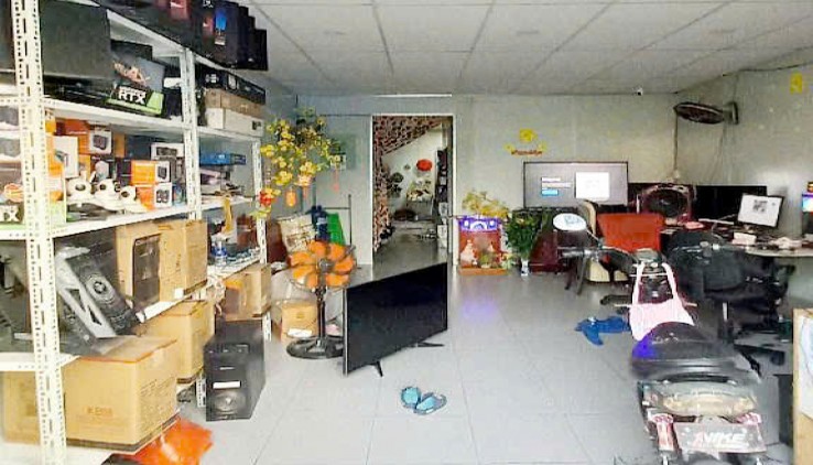 Kẹt bán GẤP 200m2 đất thổ cư 100% tặng kho xưởng mặt tiền TX48 Quận 12, chỉ hơn 5Tỷ