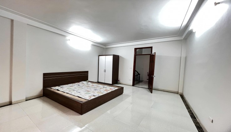 ✳️Bán Nhà Đường Láng  36 M2 4T MT 6M, Chỉ 5.6 Tỷ  Nhà Đẹp Gần Phố - Ngõ 3 Gác Đống Đa ✳️