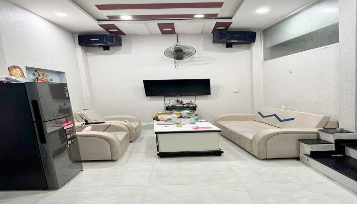BÁN NHÀ 3 TẦNG CÓ THÊM 2 PHÒNG TRỌ CHO THUÊ HẺM 2/4 VĨNH HOÀ