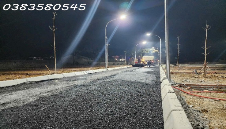 Lô đất siêu đẹp ở vị trí trung tâm thị trấn Ba Hàng Đồi , Lạc Thủy , Hòa Bình
Lh 0383580545