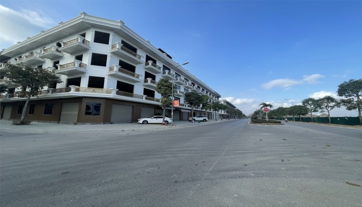SHOPHOUSE ĐẠI LỘ CSEDP. SANG TÊN SỔ NGAY. NHẬN NHÀ KD NGAY. TP.THANH HÓA. LH: 0966 343 969