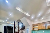 ✳️Bán Nhà Đường Láng  36 M2 4T MT 6M, Chỉ 5.6 Tỷ  Nhà Đẹp Gần Phố - Ngõ 3 Gác Đống Đa ✳️