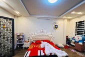 Cực Hiếm phố 8/3 35m2 5T Lô góc, ngõ thông, ba gác đỗ cửa, ngay chợ