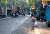 BÁN XƯỞNG SX ĐANG CHO THUÊ - LÔ GÓC 2MT THỚI TAM THÔN 17, HÓC MÔN