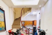 Bán nhà quận Thanh Xuân Quan Nhân 45mx4 tầng 6 ngủ ngõ thông kinh doanh 2 thoáng trước sau 11.2  tỷ lh 0817606560