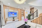Nhà riêng 5 tầng, 68m2 đường Tam Trinh - Hai Bà Trưng, ô tô đỗ cửa