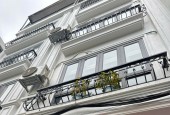 Ngọc Thuỵ- Hàng xóm khai sơn, phân lô oto chỉ 5 tỷ nhà mới thơm mùi sơn