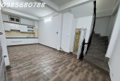 Bán nhà 4 tầng, 30m², 3PN, 3WC, An Dương Vương, Nhật Tân, 4.5 tỷ