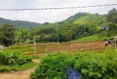 lô góc 700mfull thổ cư view bậc thang