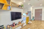 Gia đình cần bán gấp căn hộ PHỐ Hàm Nghi diện tích 79m2.