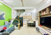 Bán nhà đẹp ngõ 199 đường Hồ Tùng Mậu - 32m2 5 tầng 3PN 4WC giá rẻ LH 0984618308